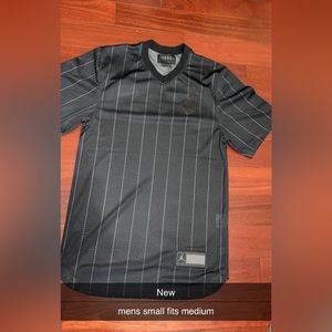 air jordan retro 9 men’s sports jersey, black pinstripe,never worn no tags